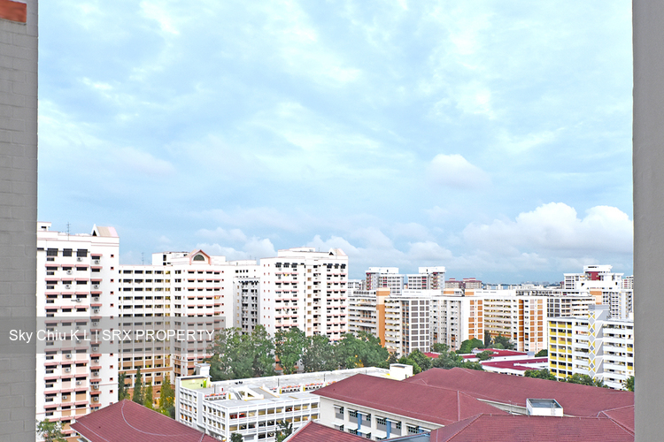 Blk 577 Hougang Avenue 4 (Hougang), HDB Executive #176120442